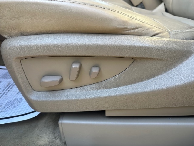 Chevrolet Suburban LT 4WD 2015