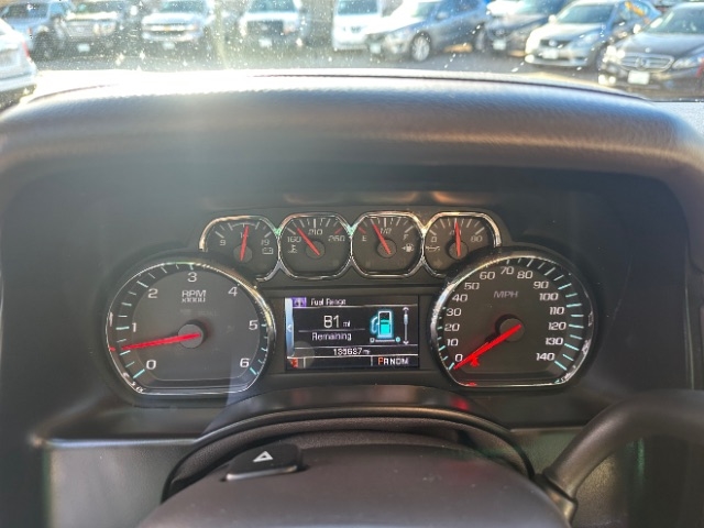 Chevrolet Suburban LT 4WD 2015