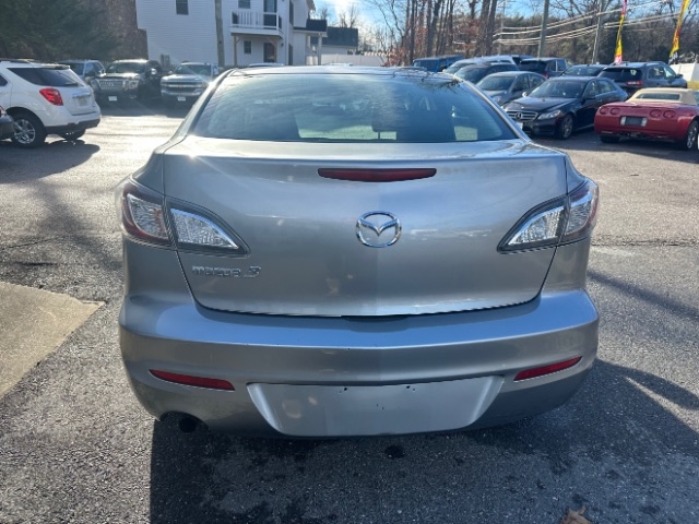 Mazda MAZDA3 i SV AT 4-Door 2013