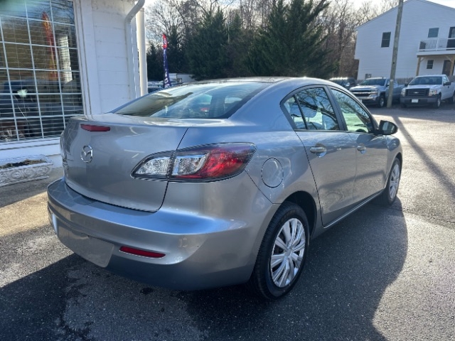 Mazda MAZDA3 i SV AT 4-Door 2013