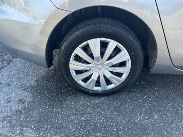 Mazda MAZDA3 i SV AT 4-Door 2013