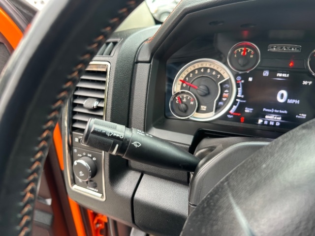 RAM 1500 Sport Crew Cab SWB 4WD 2017