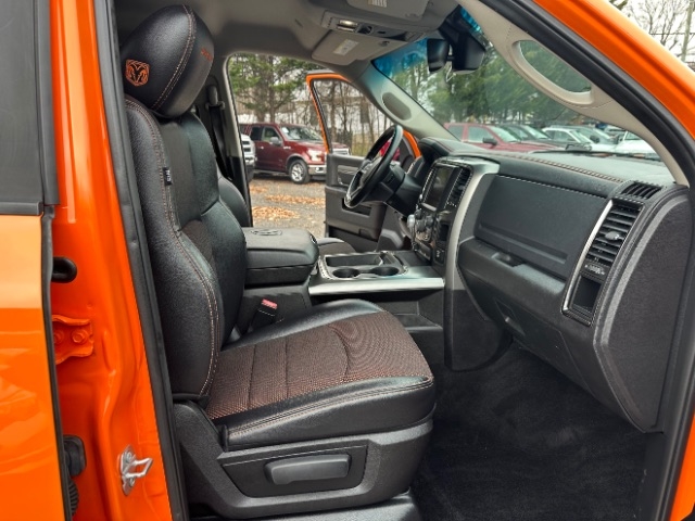 RAM 1500 Sport Crew Cab SWB 4WD 2017