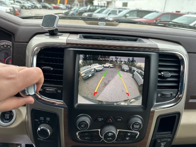 RAM 3500 Laramie Crew Cab LWB 4WD 2014