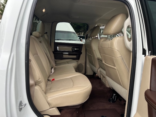 RAM 3500 Laramie Crew Cab LWB 4WD 2014