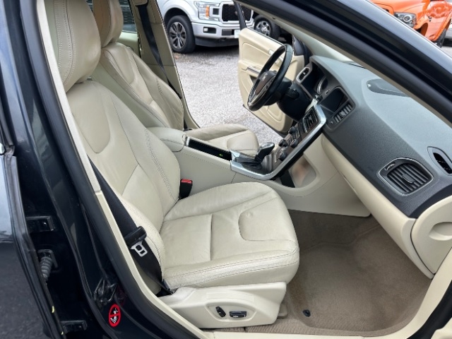 Volvo S40 T5 AWD 2013