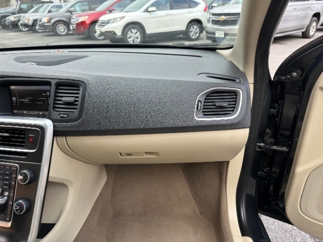 Volvo S40 T5 AWD 2013