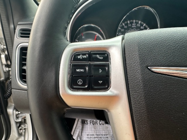 Chrysler 200 Limited 2012