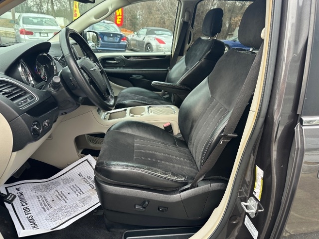 Chrysler Town & Country Limited 2016