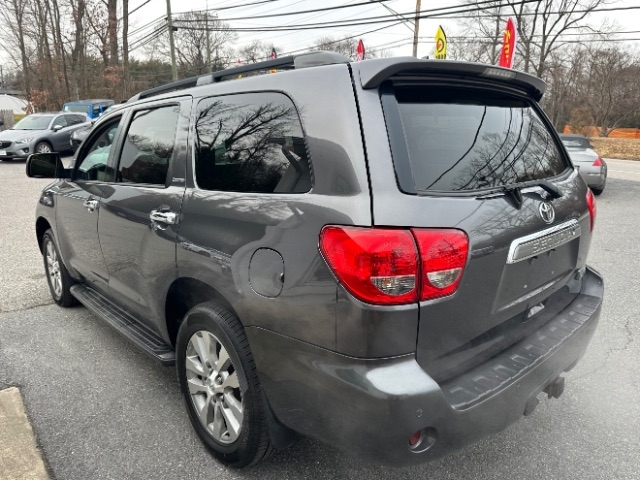 Toyota Sequoia Limited 4WD 2014