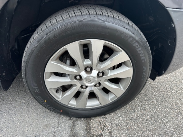 Toyota Sequoia Limited 4WD 2014