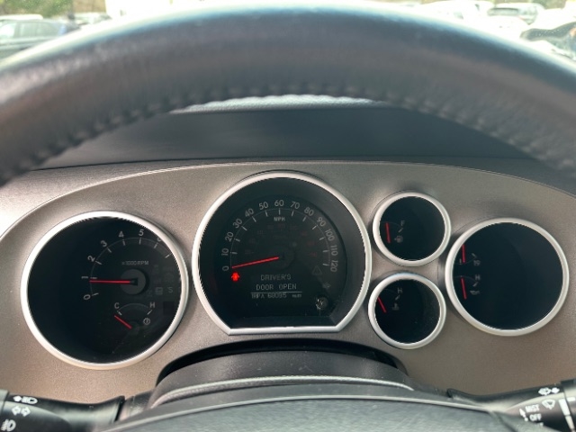 Toyota Sequoia Limited 4WD 2014