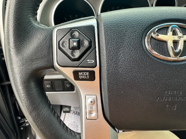 Toyota Sequoia Limited 4WD 2014