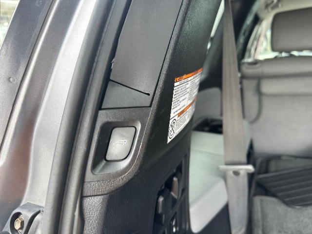 Toyota Sequoia Limited 4WD 2014