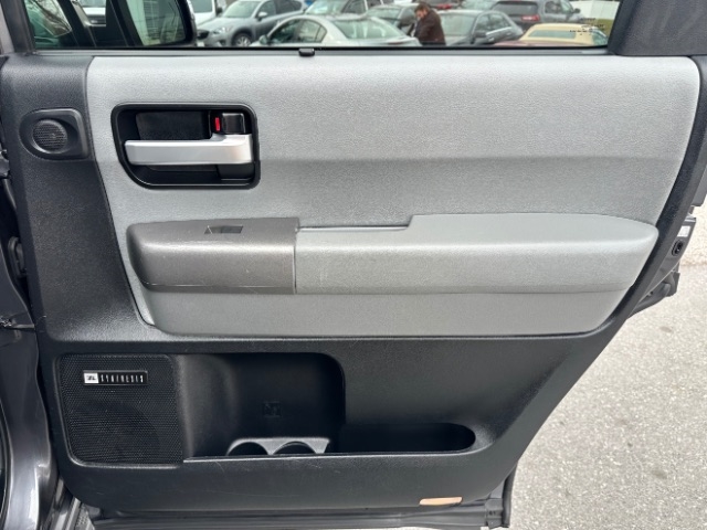 Toyota Sequoia Limited 4WD 2014