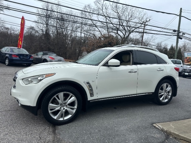 Infiniti QX70 Base AWD 2016