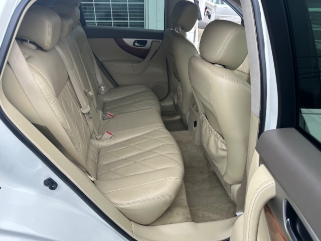 Infiniti QX70 Base AWD 2016