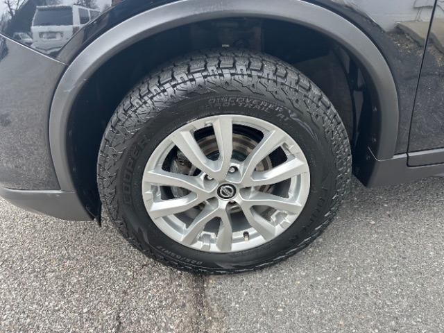 Nissan Rogue SV AWD 2018