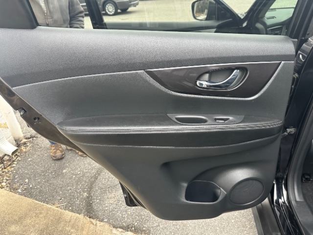 Nissan Rogue SV AWD 2018