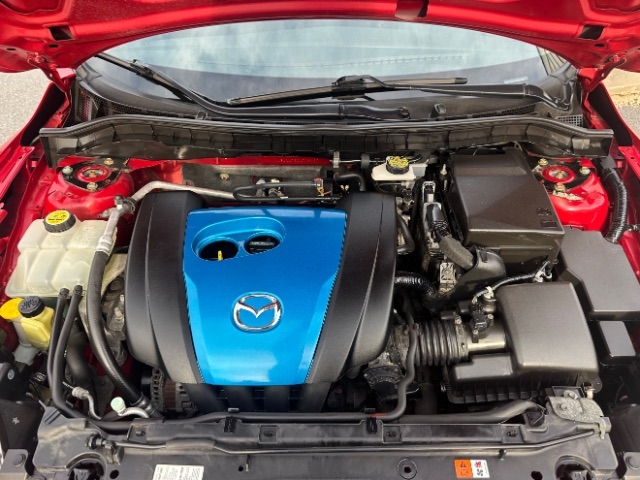 Mazda MAZDA3 i Touring AT 5-Door 2013