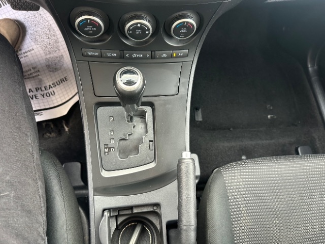 Mazda MAZDA3 i Touring AT 5-Door 2013