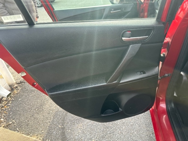 Mazda MAZDA3 i Touring AT 5-Door 2013