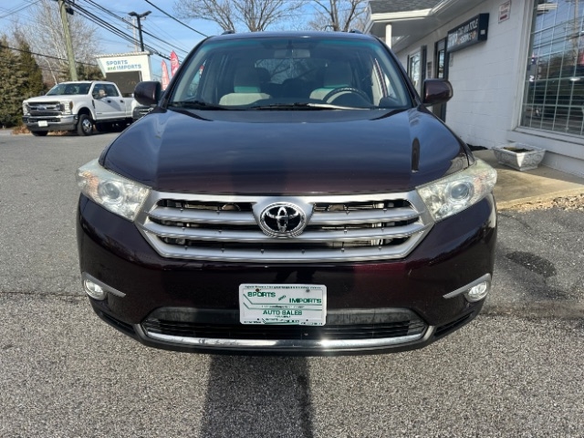 Toyota Highlander Base 4WD 2012
