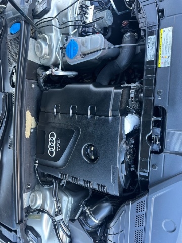 Audi A4 2.0T Sedan quattro Tiptronic 2014