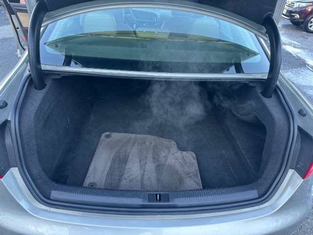 Audi A4 2.0T Sedan quattro Tiptronic 2014