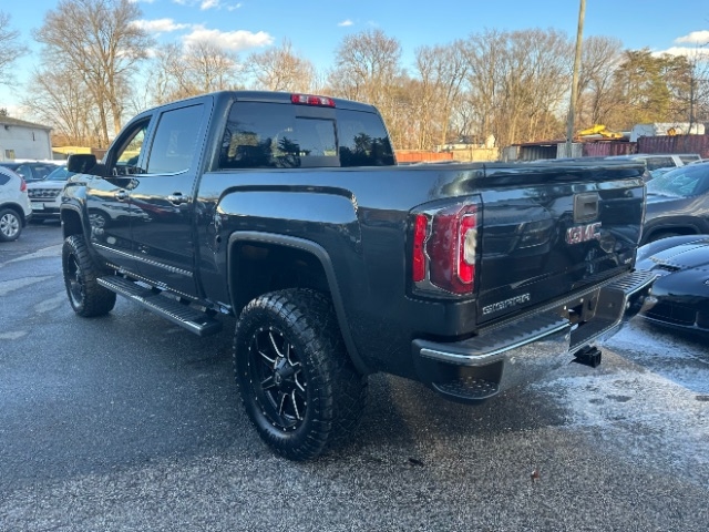 GMC Sierra 1500 SLT Crew Cab Long Box 4WD 2018