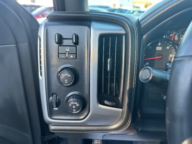 GMC Sierra 1500 SLT Crew Cab Long Box 4WD 2018