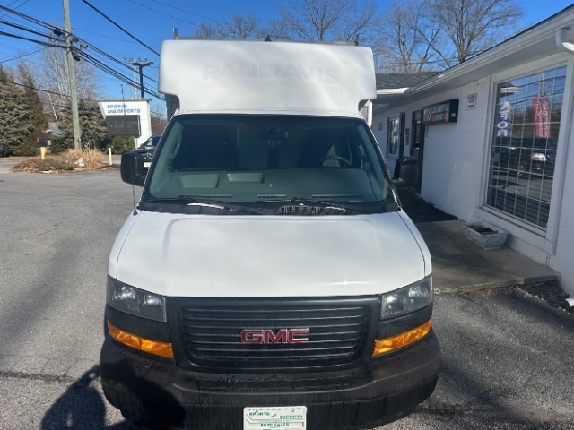 GMC Savana G3500 139 in. 2018