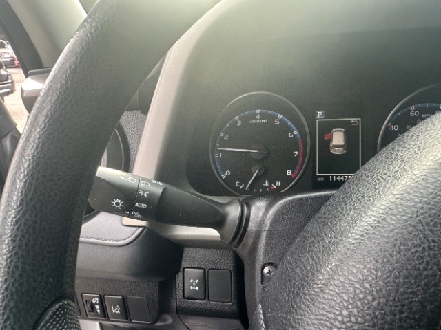 Toyota RAV4 LE AWD 2017