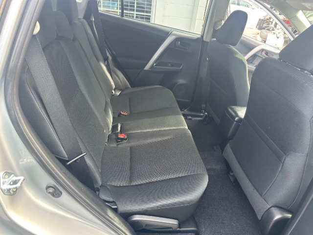 Toyota RAV4 LE AWD 2017