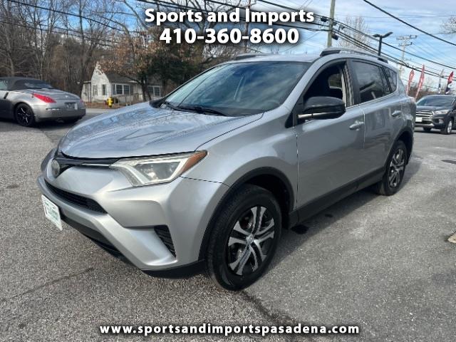 Toyota RAV4 LE AWD 2017