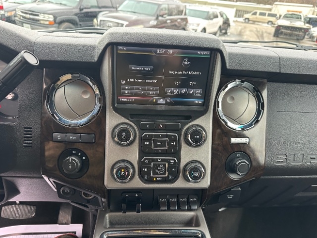 Ford F-250 SD Lariat Crew Cab 4WD 2016