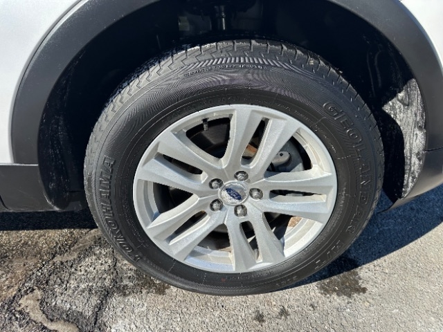 Ford Explorer XLT 4WD 2019