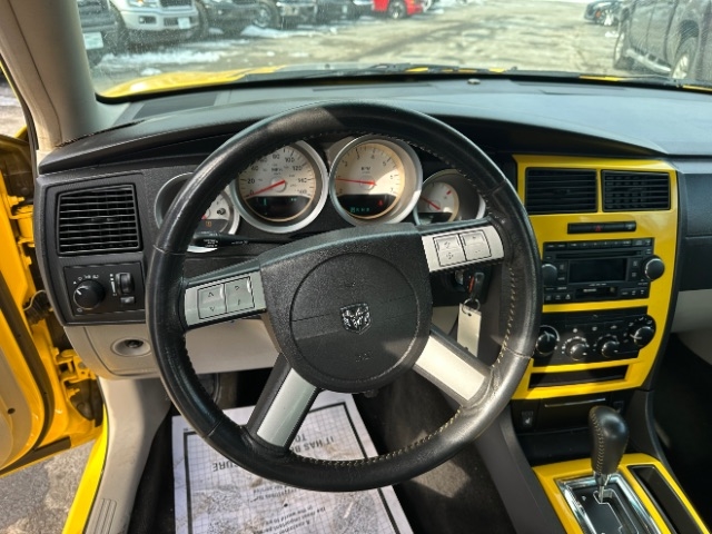 Dodge Charger R/T 2006