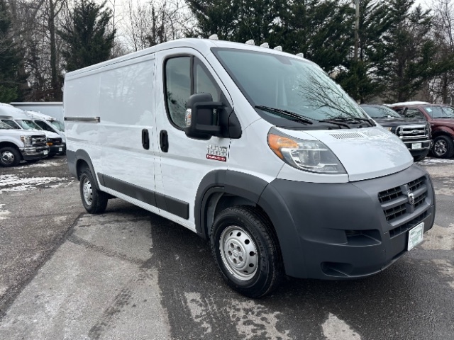 RAM Promaster 1500 Low Roof Tradesman 136-in. WB 2016