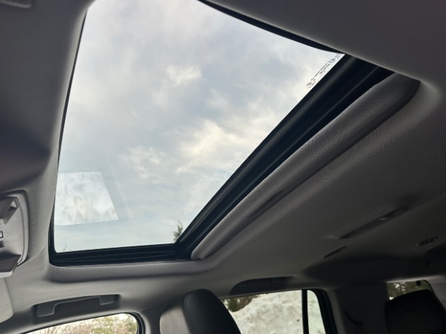 Cadillac Escalade Luxury 4WD 2017