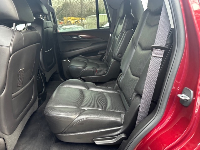 Cadillac Escalade Luxury 4WD 2017