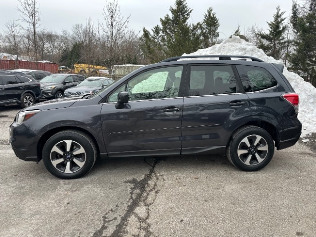 Subaru Forester 2.5i Limited 2017
