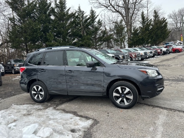 Subaru Forester 2.5i Limited 2017