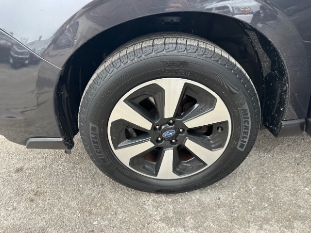 Subaru Forester 2.5i Limited 2017