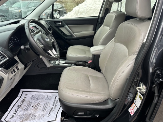 Subaru Forester 2.5i Limited 2017