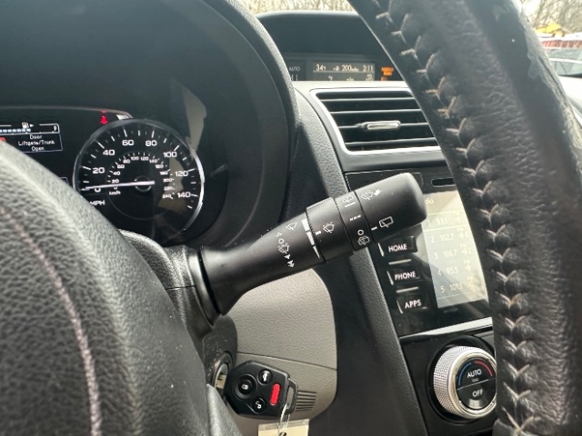 Subaru Forester 2.5i Limited 2017