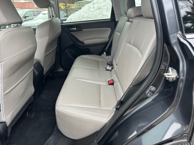 Subaru Forester 2.5i Limited 2017