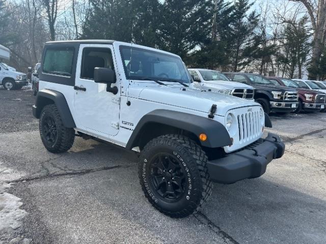 Jeep Wrangler Sport 4WD 2013
