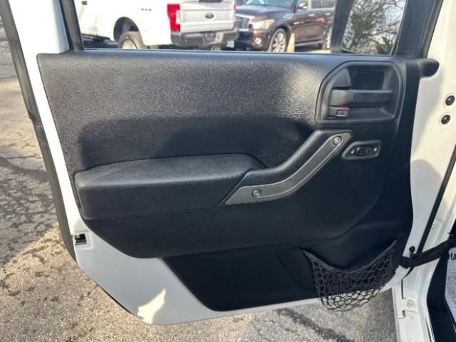 Jeep Wrangler Sport 4WD 2013