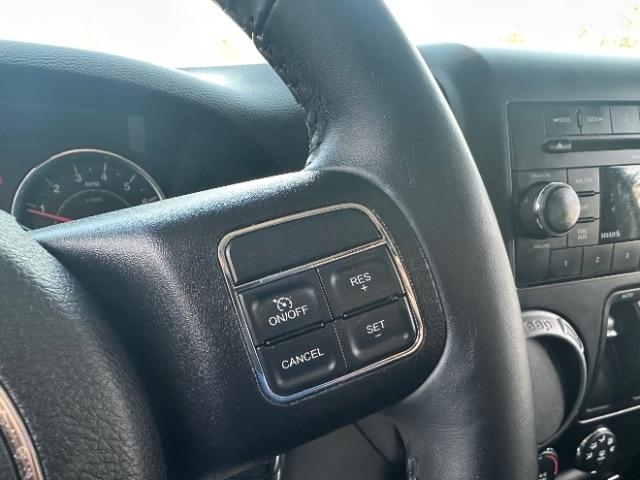 Jeep Wrangler Sport 4WD 2013